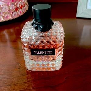 Valentino Donna Born in Roma EDP